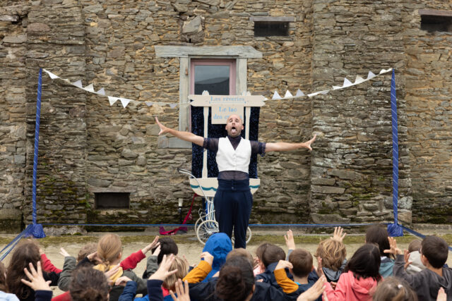 LE LAC DES CYGNES – LES ECHAPPES DU BAL – Noyal sur Vilaine