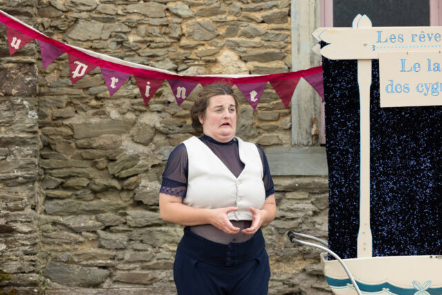 LE LAC DES CYGNES – LES ECHAPPES DU BAL – Noyal sur Vilaine